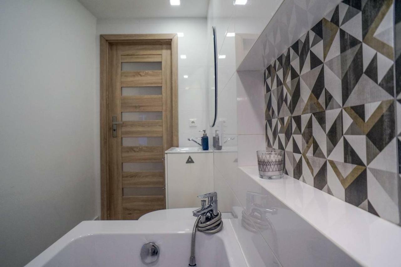 Dwupoziomowy Apartament Mazowiecka 18 Appartement Bydgoszcz Buitenkant foto